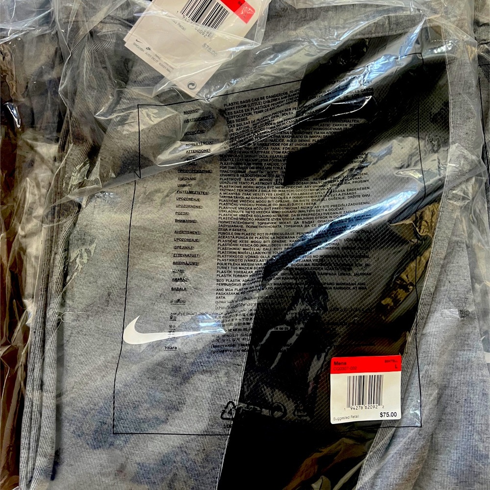 Nike Men’s Joggers size Large